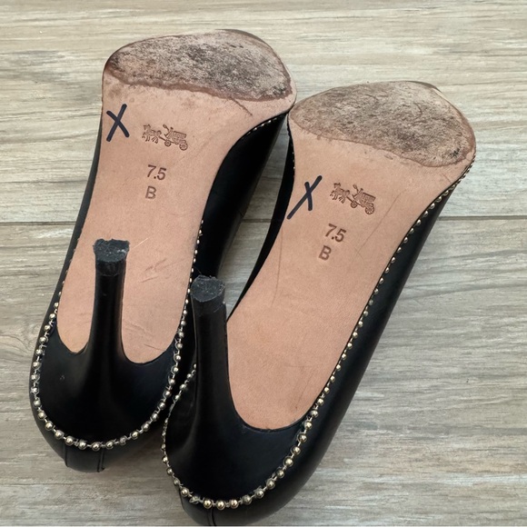 Coach Smith Beadchain Leather Pumps - Picture 14 of 16